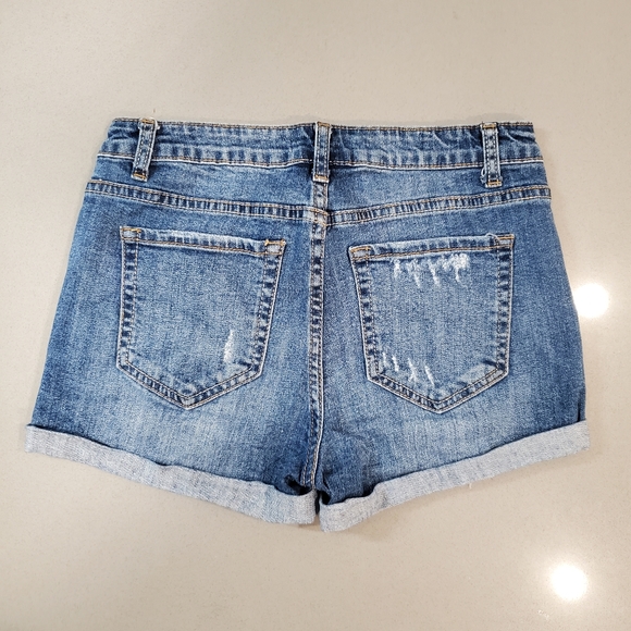 Encore Mid Rise Distressed Roll Cuff Denim Shorts Size Medium - Picture 2 of 6